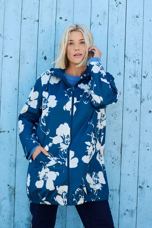 Vestes et manteaux - Wholesale boutique from 41 Bis, France