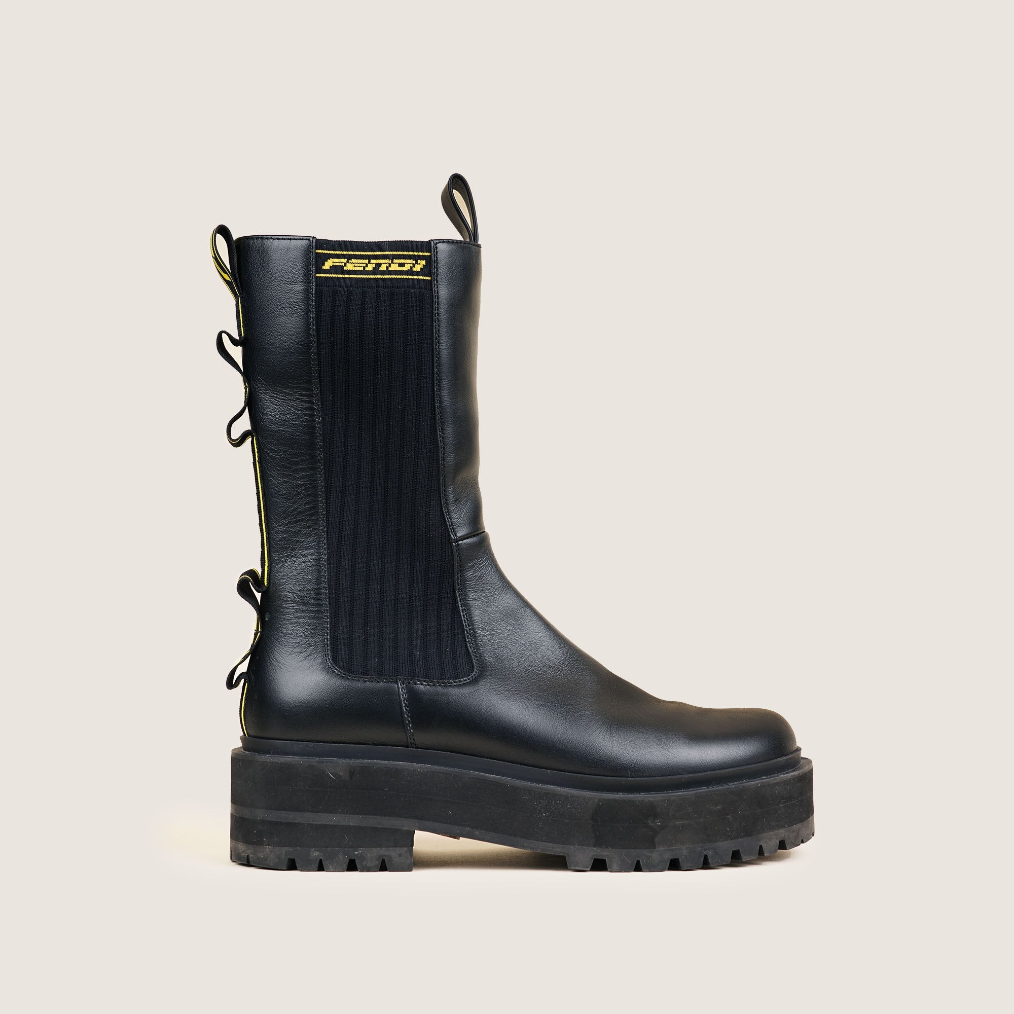 FENDI Fendi FF Boots 36½ - Wholesale boutique from Affordable Luxury, Sweden