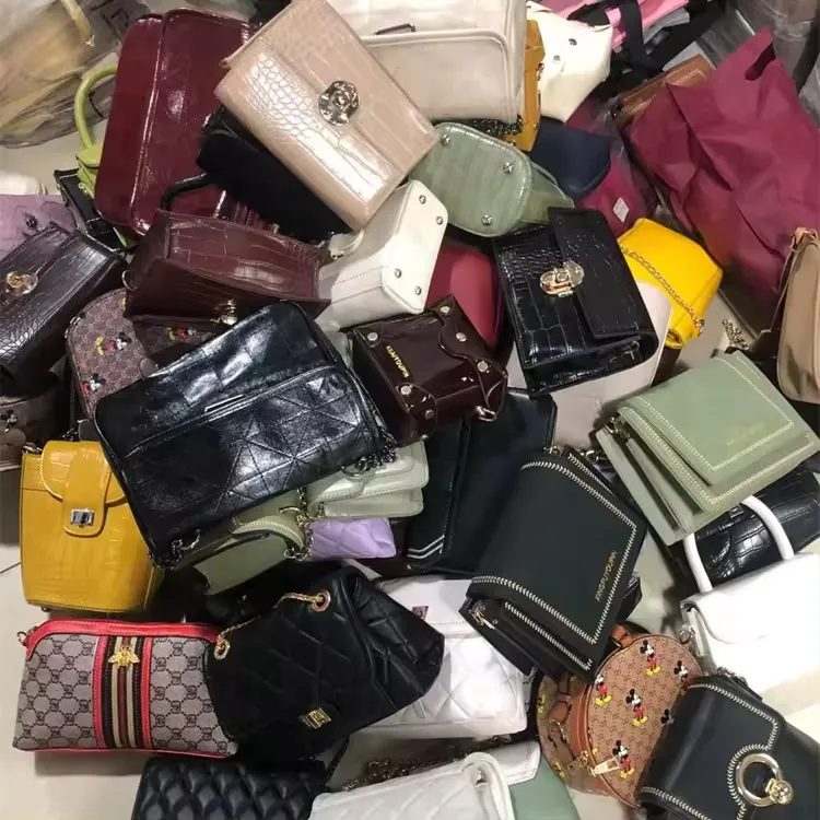 Used Bags Section - Wholesale accessories from Al Zaydan International, United Arab Emirates