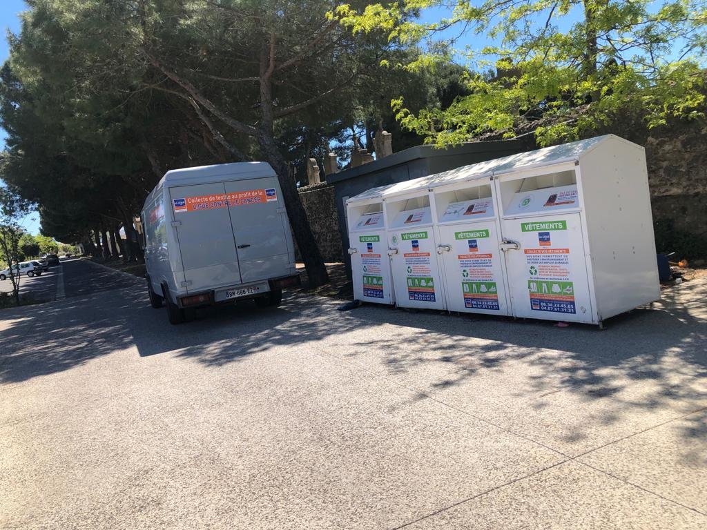 Collecte de textile - Wholesale accessories from Amiratex France, France