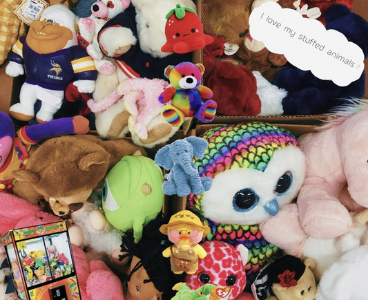 Plush Box - Wholesale accessories from Bluebox, United States