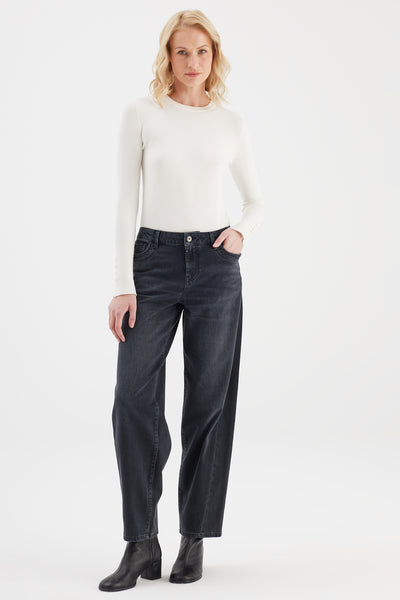 Beth Mid Waist Cropped Length 5 Pocket Jeans - Wholesale budget from C.O.J. Denim, 