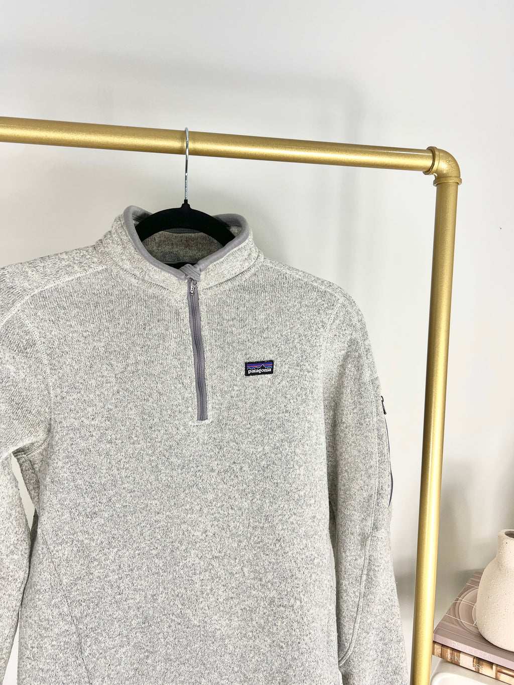 PATAGONIA LIGHT GREY QUARTER ZIP SWEATER - Wholesale boho from Closet From Hell, Canada