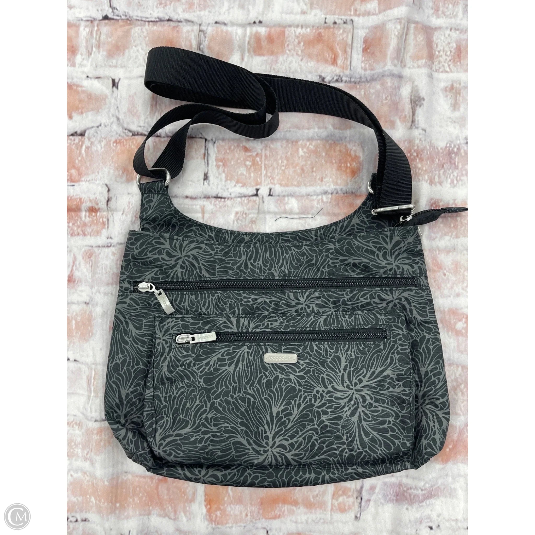 Crossbody By Baggallini, Size: Medium - Wholesale budget from Clothes Mentor, United States