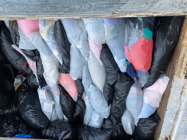 Credential Portland Oregon - Capsacks Shoes Included - Wholesale budget from Credential Used Clothing, United States