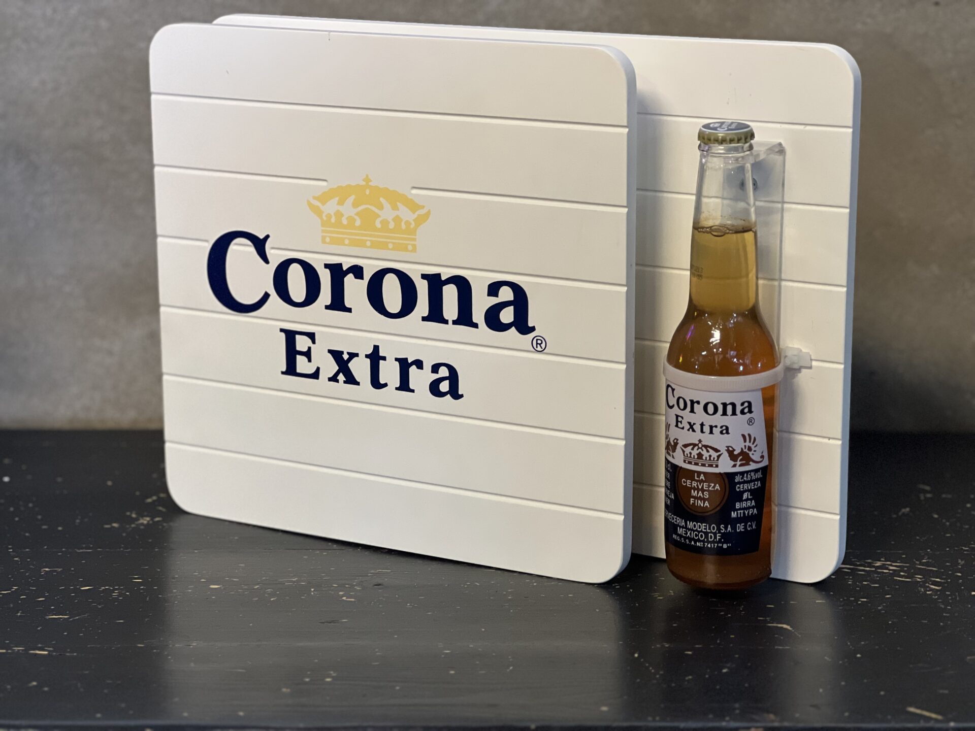 Corona reclame display - Wholesale eclectic from De Olde Looierij, Netherlands