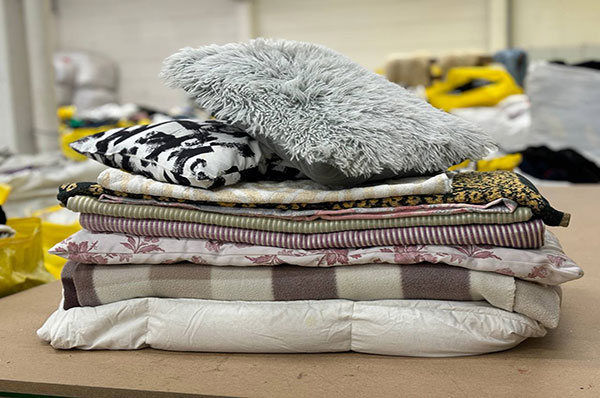 Textile HHR & Blanket - Wholesale clothing from Ebla Trading, Belgium