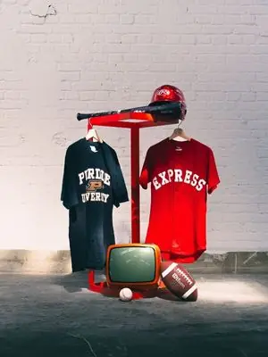 Sélection USA College, workwear, sportswear - Wholesale budget from Eureka Fripe, France