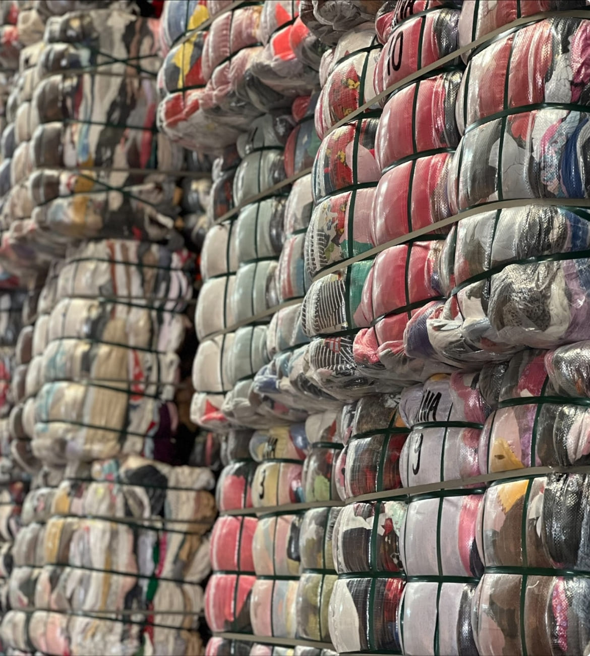 Cream used clothing - Wholesale budget from Euro Export UK, United Kingdom