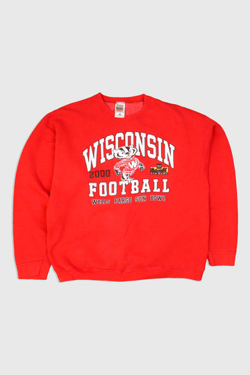 Vintage 2000 Wisconsin Wells Fargo Sun Bowl Sweatshirt - Wholesale boho from F as in Frank Vintage, Canada