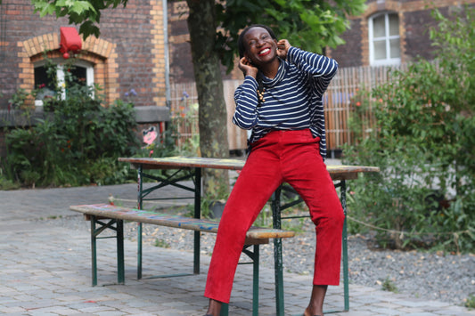 Vintage Suede Trousers - 90s Minimalist Red High Waist Straight Leg XS-S - Wholesale designer from Fashion and Fables, Germany