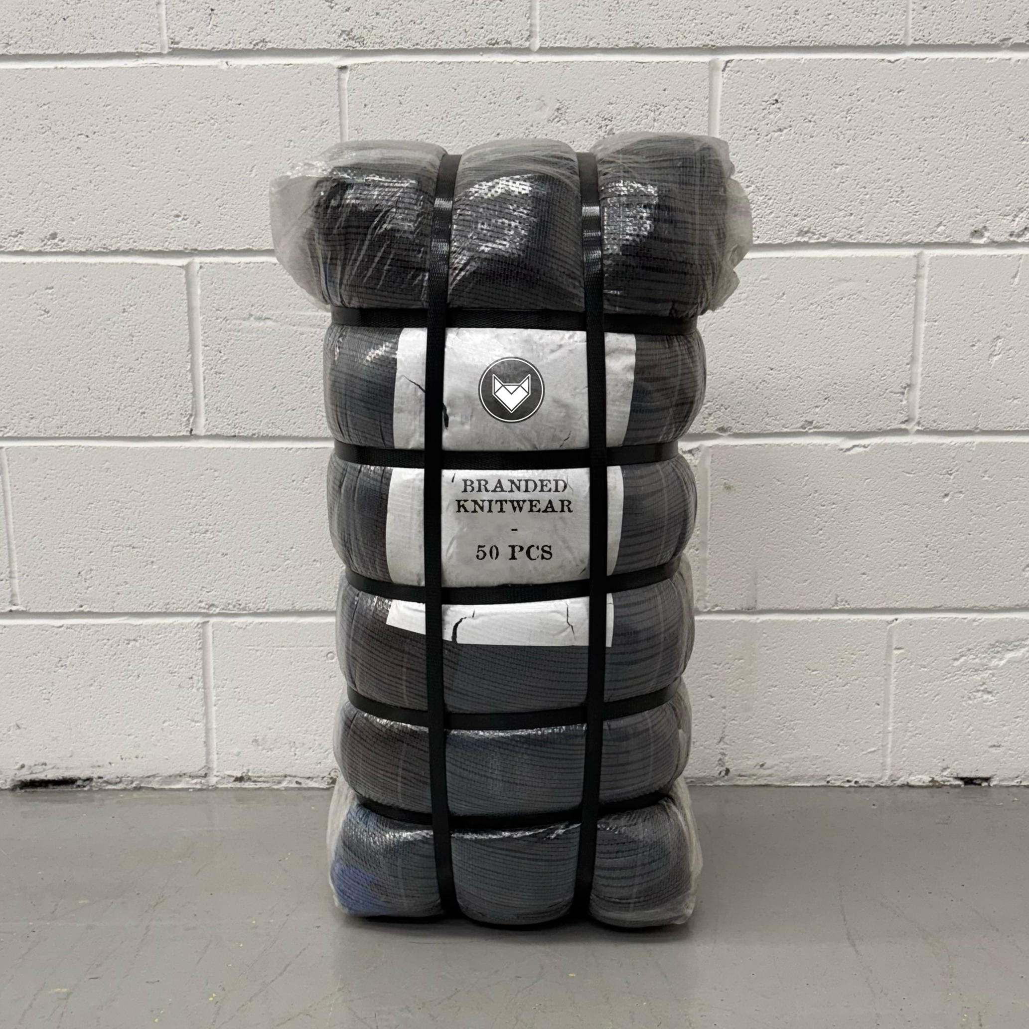 Branded Knitwear - 50 PCS - Wholesale boho from Fox Vintage Wholesale, United Kingdom