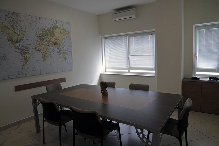 Abbigliamento Usato 5 - Wholesale budget from Fratelli Mondola, Italy