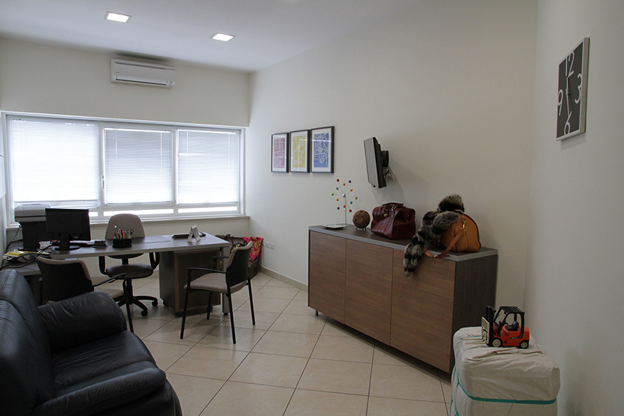 Abbigliamento Usato 8 - Wholesale budget from Fratelli Mondola, Italy