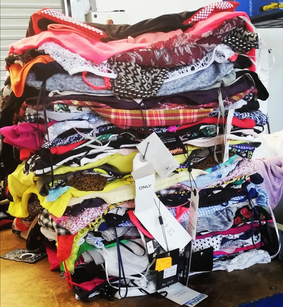 Femme Clothing - Wholesale budget from FRIPEIN STORE UNITED, France