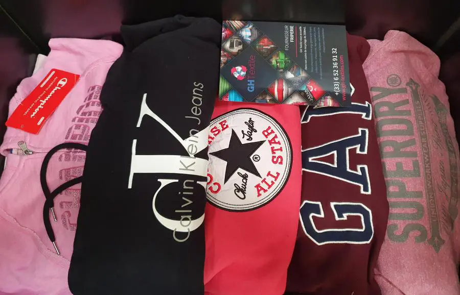 Pulls et Gilets de marque - Wholesale budget from GH Textile, France