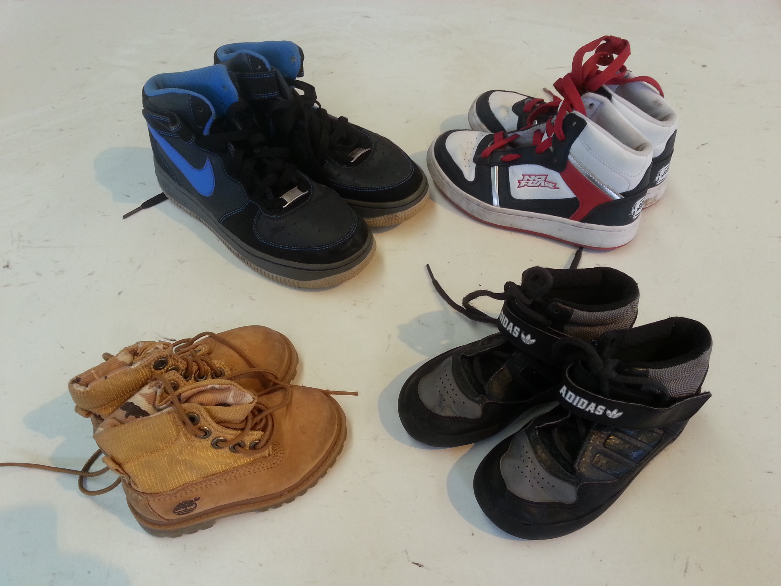 Footwear - Wholesale budget from Globale Trading, Belgium