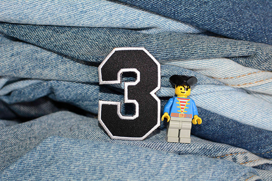 Iron-On Patch 0195 - Wholesale accessories from Hadio, Canada