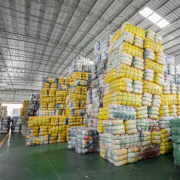 Used Winter Clothes - Wholesale budget from Hissen Global Co., Ltd., China