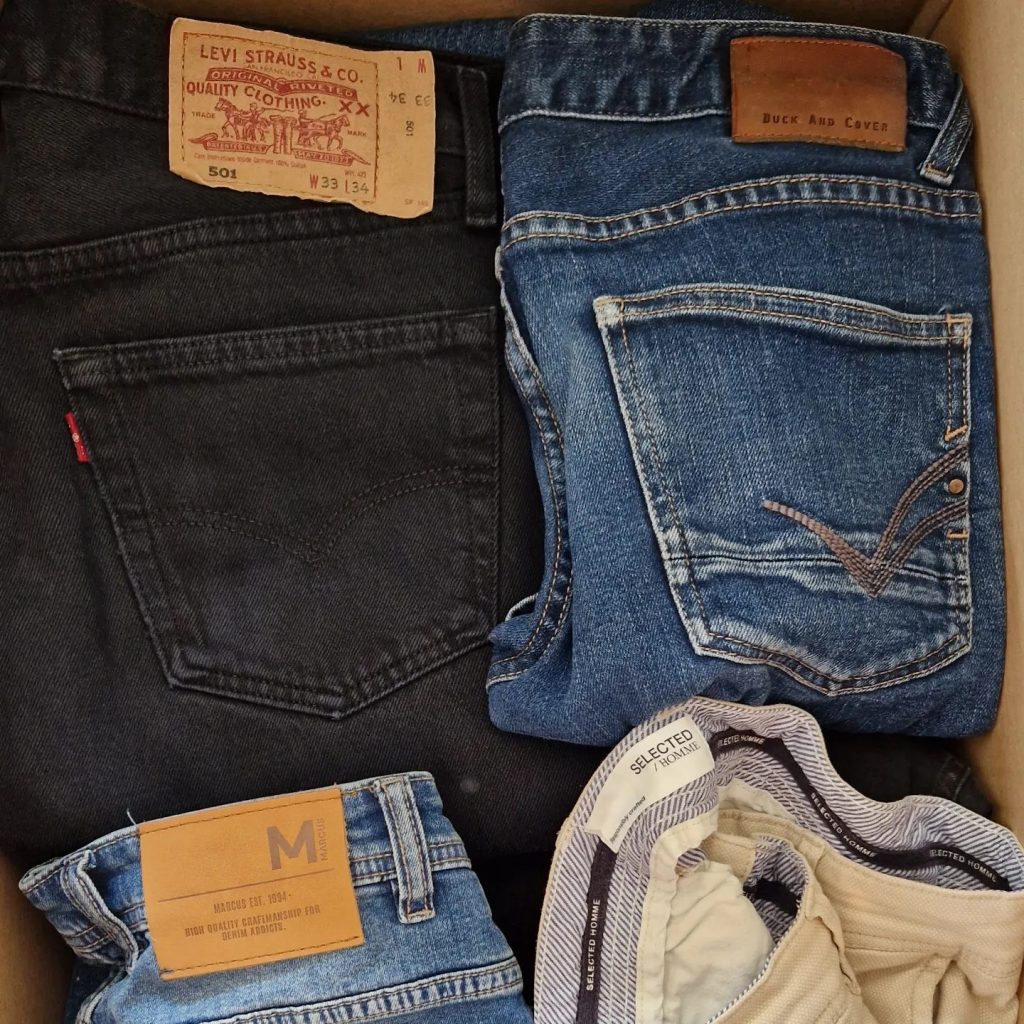 Sample Clothing 4 - Wholesale budget from Hurtubran, Poland