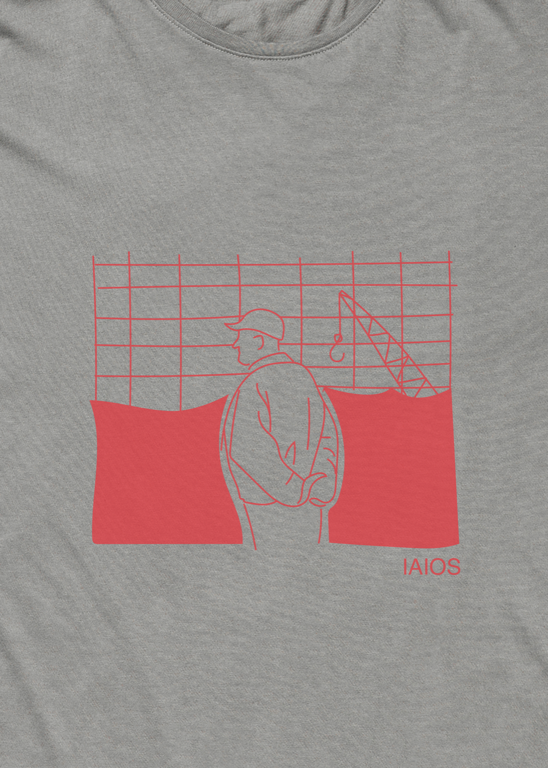 IAIO mirando las obras - Wholesale fashion from IAIOS, Spain