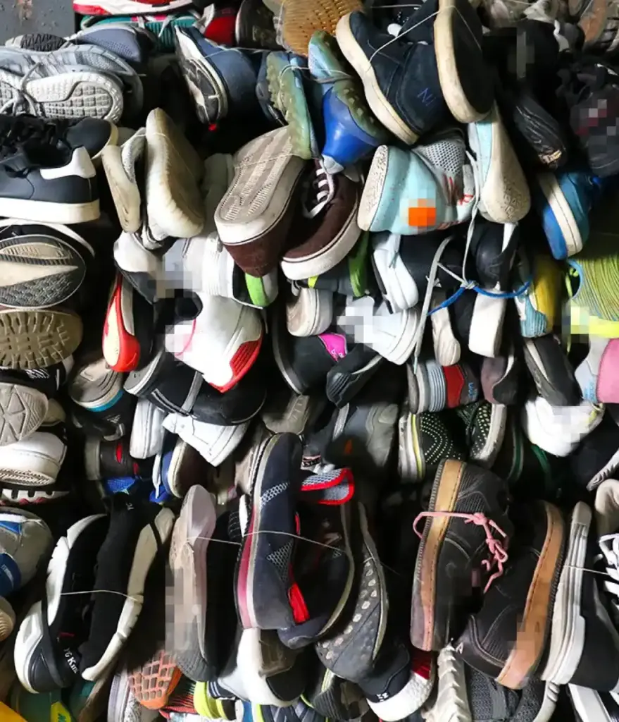 High-quality secondhand shoes available for wholesale - Wholesale budget from International Trading Solutions, Canada