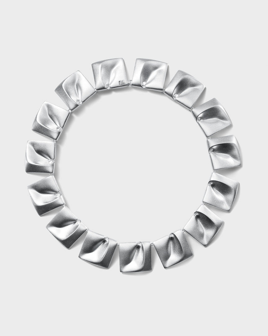 Planetoid Valleys Necklace Silver - Wholesale designer from Kalevala Koru Oy, Finland