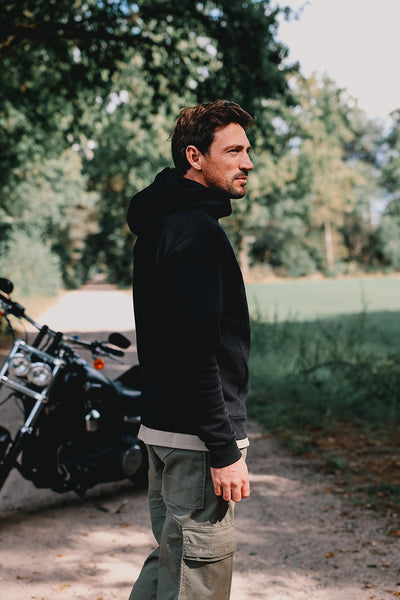 100 - Black - Wholesale casual from Kultivate, Netherlands