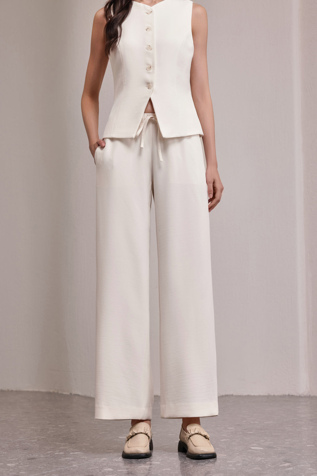 25203 Office Lady Pant With Elastic band - Wholesale modern from Luna Clothing Collection, Canada
