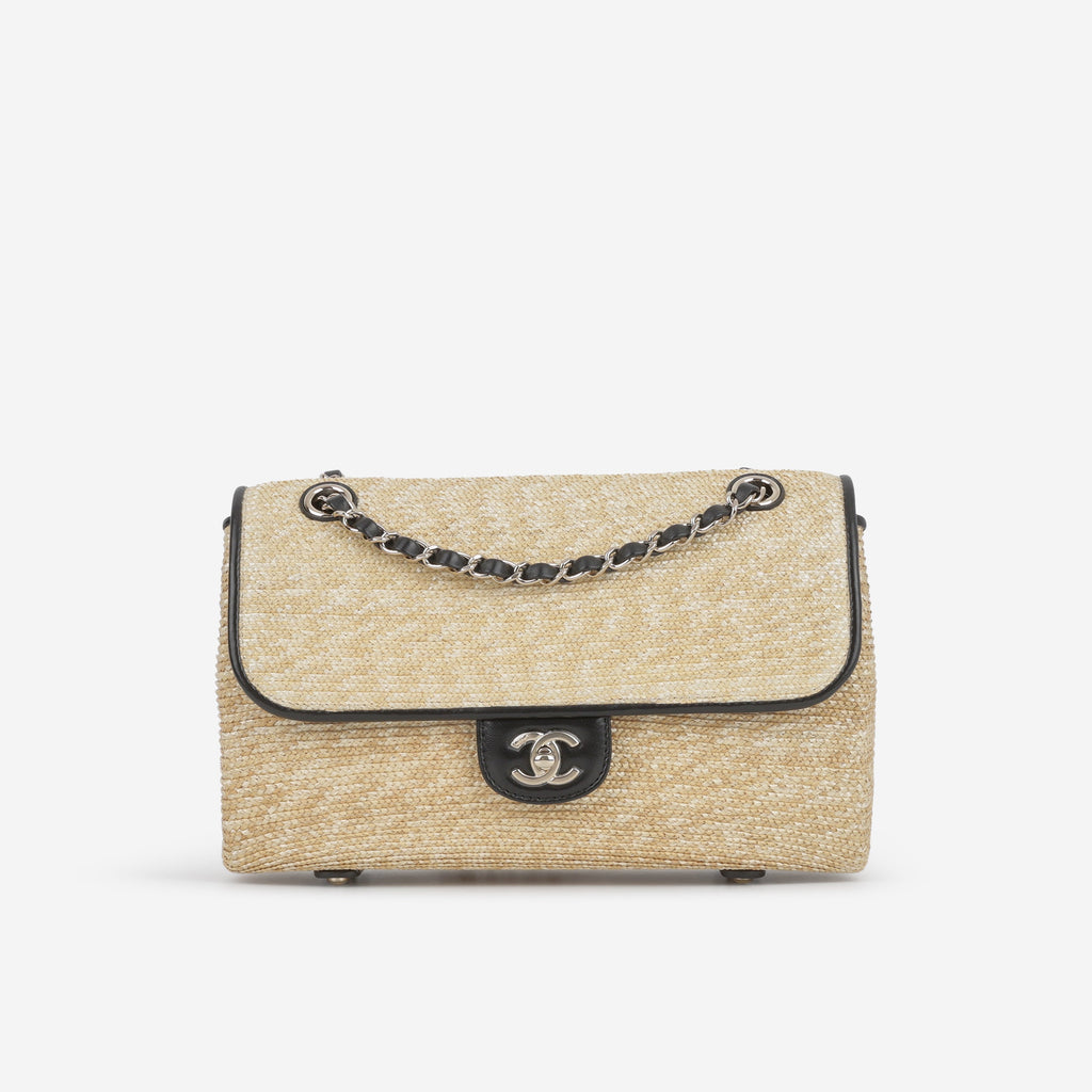 Chanel Cruise 2026 Flap Bag - Beige Raffia | Champagne Gold Hardware - Wholesale accessories from Lux Second Chance, Canada