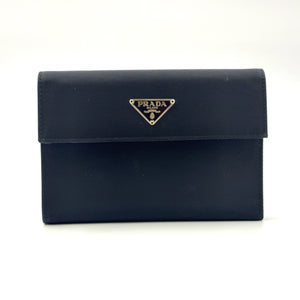 PRADA triangle logo trifold wallet - Wholesale designer from LUXLUX, Japan