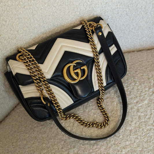 Pre-Owned Black/White GG Marmont Leather Crossbody Bag - Wholesale designer from Luxury Exchange, Ireland