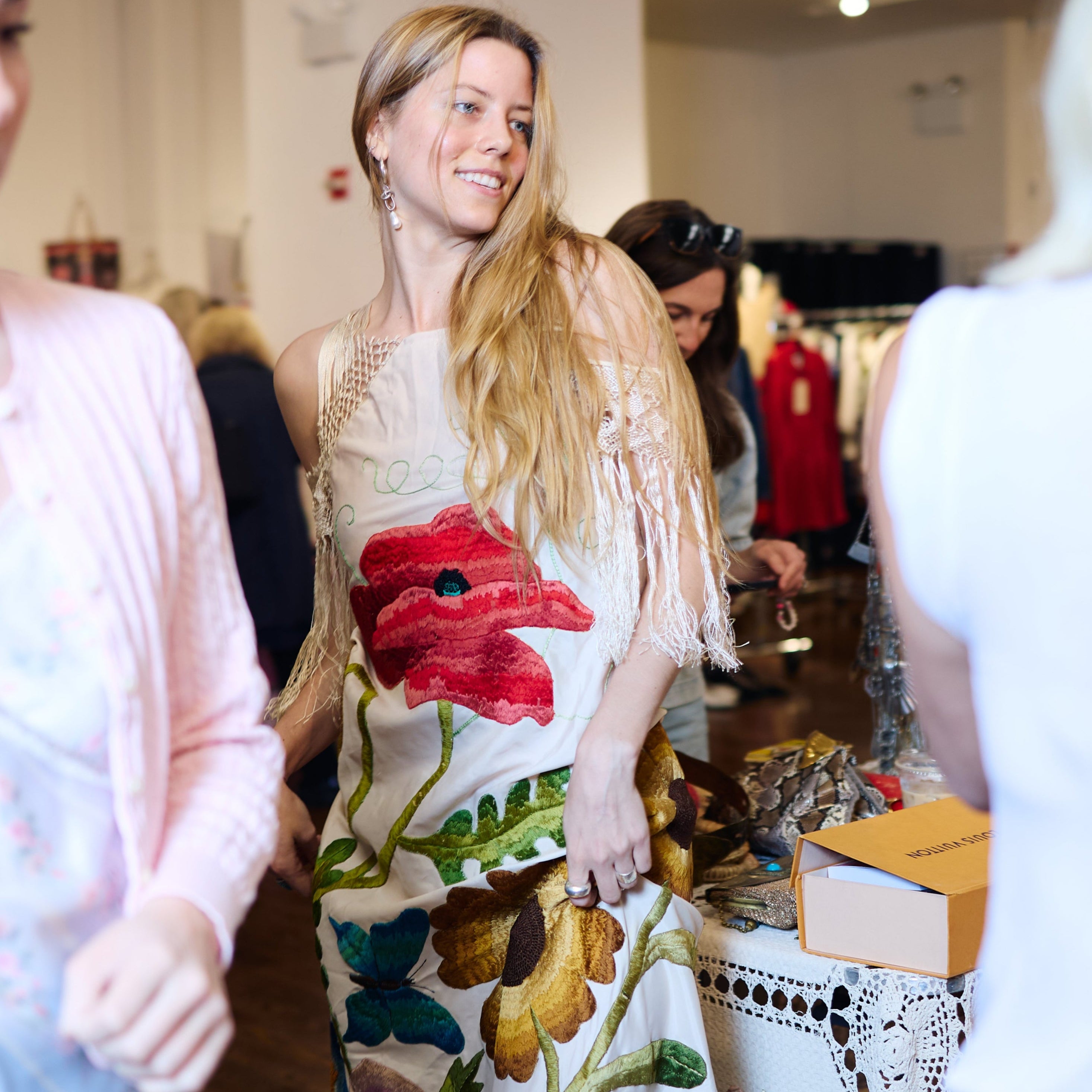 Spring Show Exhibit - Wholesale 80s from Manhattan Vintage, United States