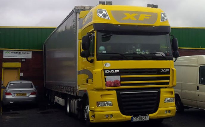 Second Hand Clothes Sale Image 2 - Wholesale budget from Midlands Textile Limited, United Kingdom