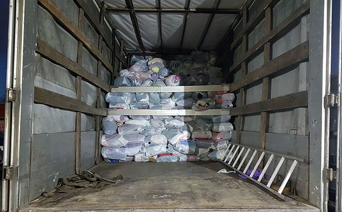 Second Hand Clothes Sale Image 4 - Wholesale budget from Midlands Textile Limited, United Kingdom