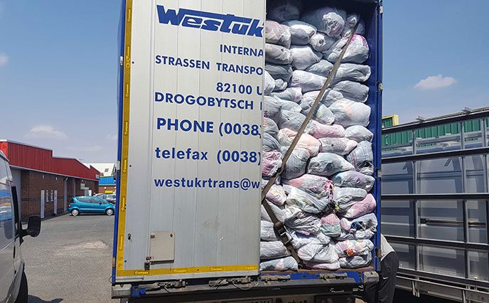 Second Hand Clothes Sale Image 5 - Wholesale budget from Midlands Textile Limited, United Kingdom