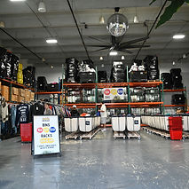 Stylish Clothing - Modern - Wholesale budget from Mids Outlet, United States