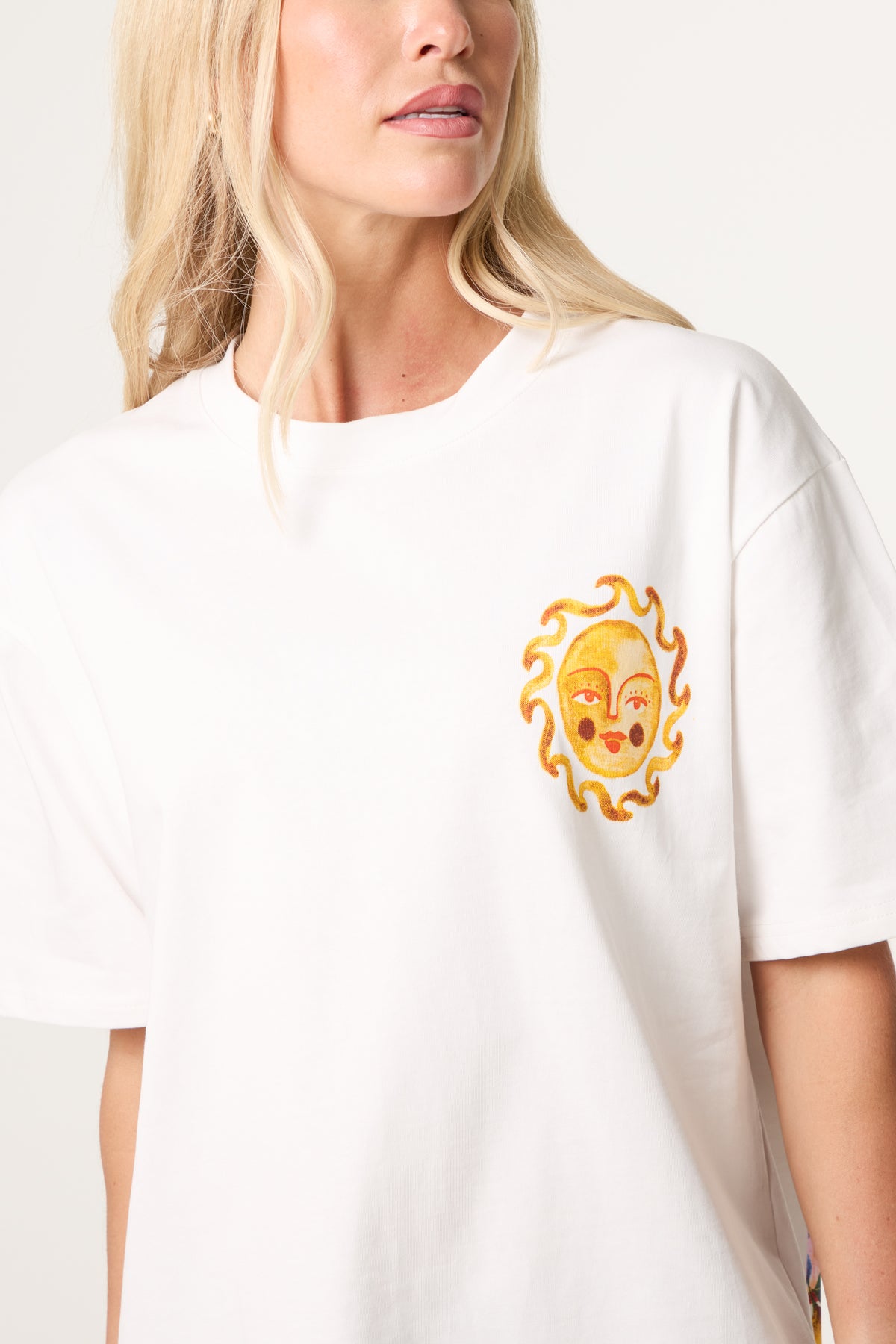 Embellished Summer Postcard T-Shirt - Wholesale boutique from Nova of London, United Kingdom