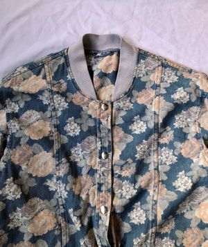 GU Blue Denim Jacket Pattern Floral - Wholesale budget from Preloved Indonesia, Indonesia