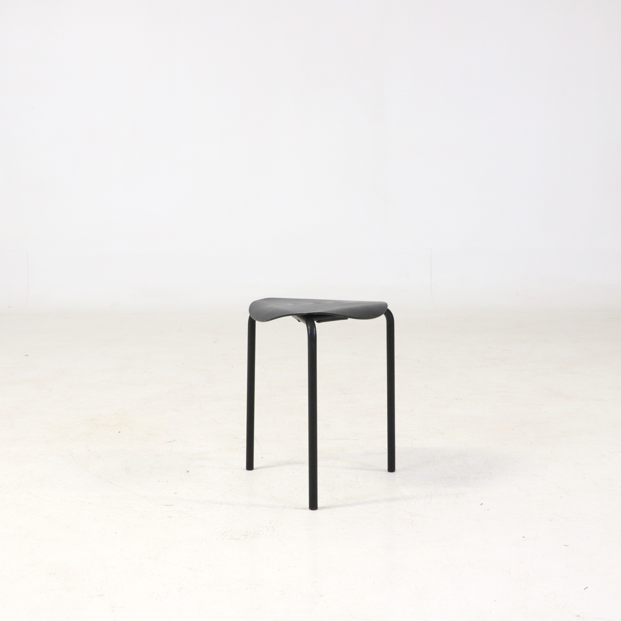 Artek Pall Lukki - Wholesale budget from RAFZ Cirkulära Interiörer, Sweden