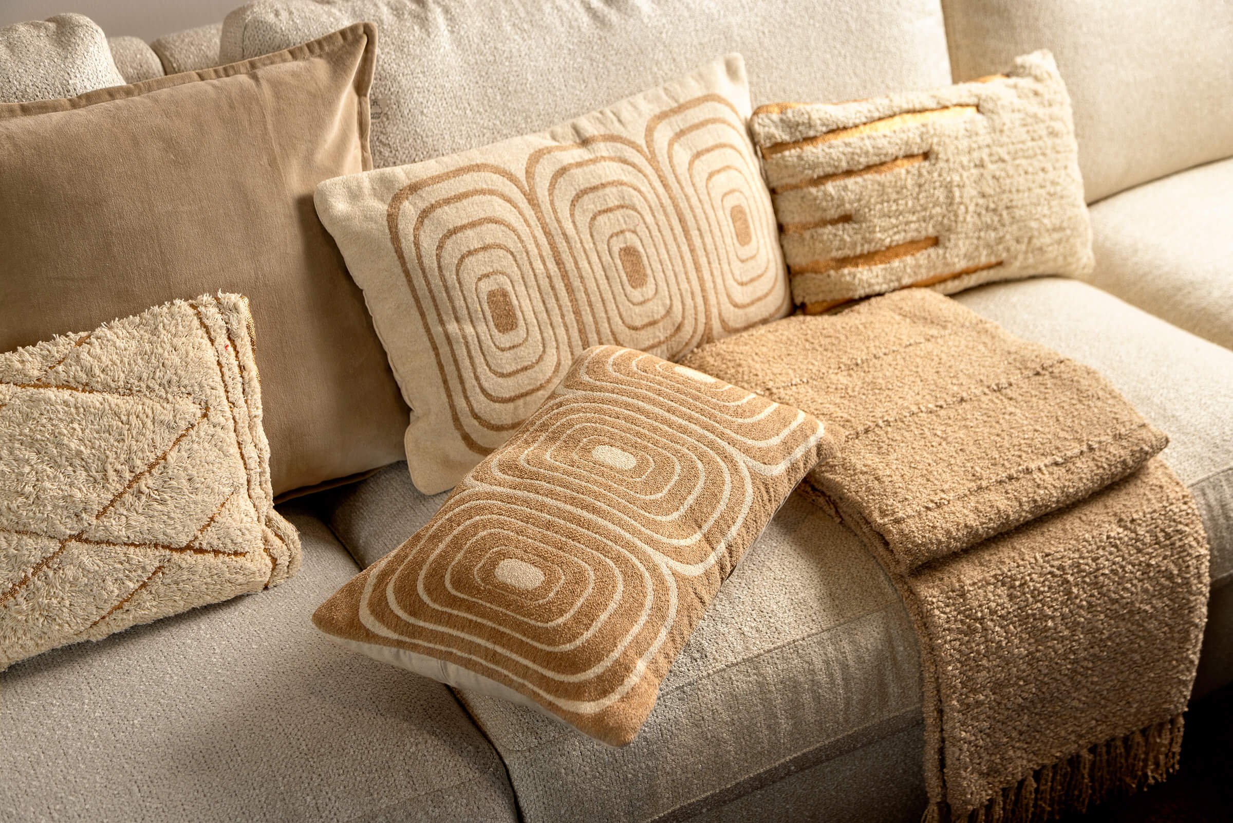 Dutch Decor Soft Sandstone - Wholesale boho from Rogon Products B.V., Netherlands