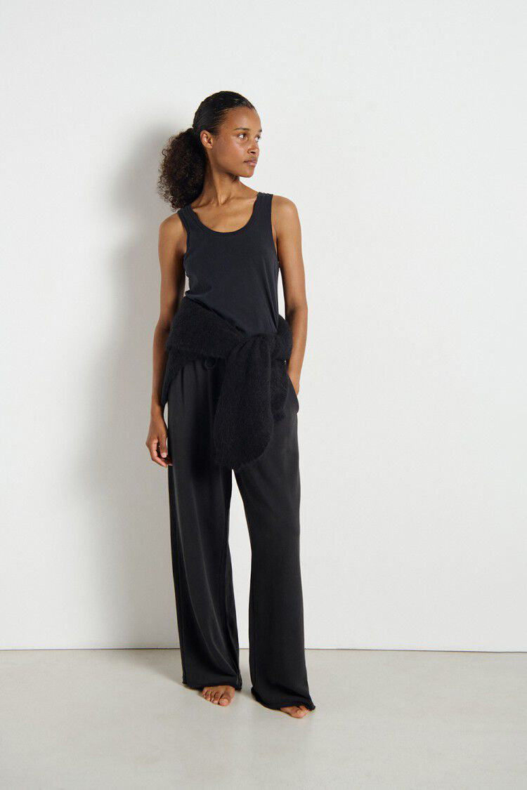 Atubay Joggers - Darkness - Wholesale accessories from RUM Amsterdam, Netherlands