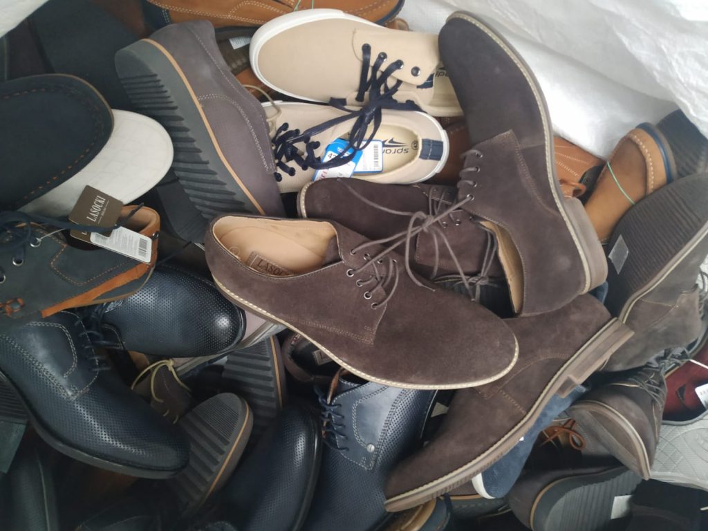 Cream Grade Shoes - Wholesale budget from Samz Traders, Pakistan