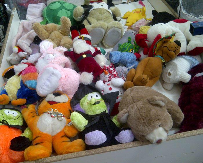 Toys - Wholesale budget from Samz Traders, Pakistan