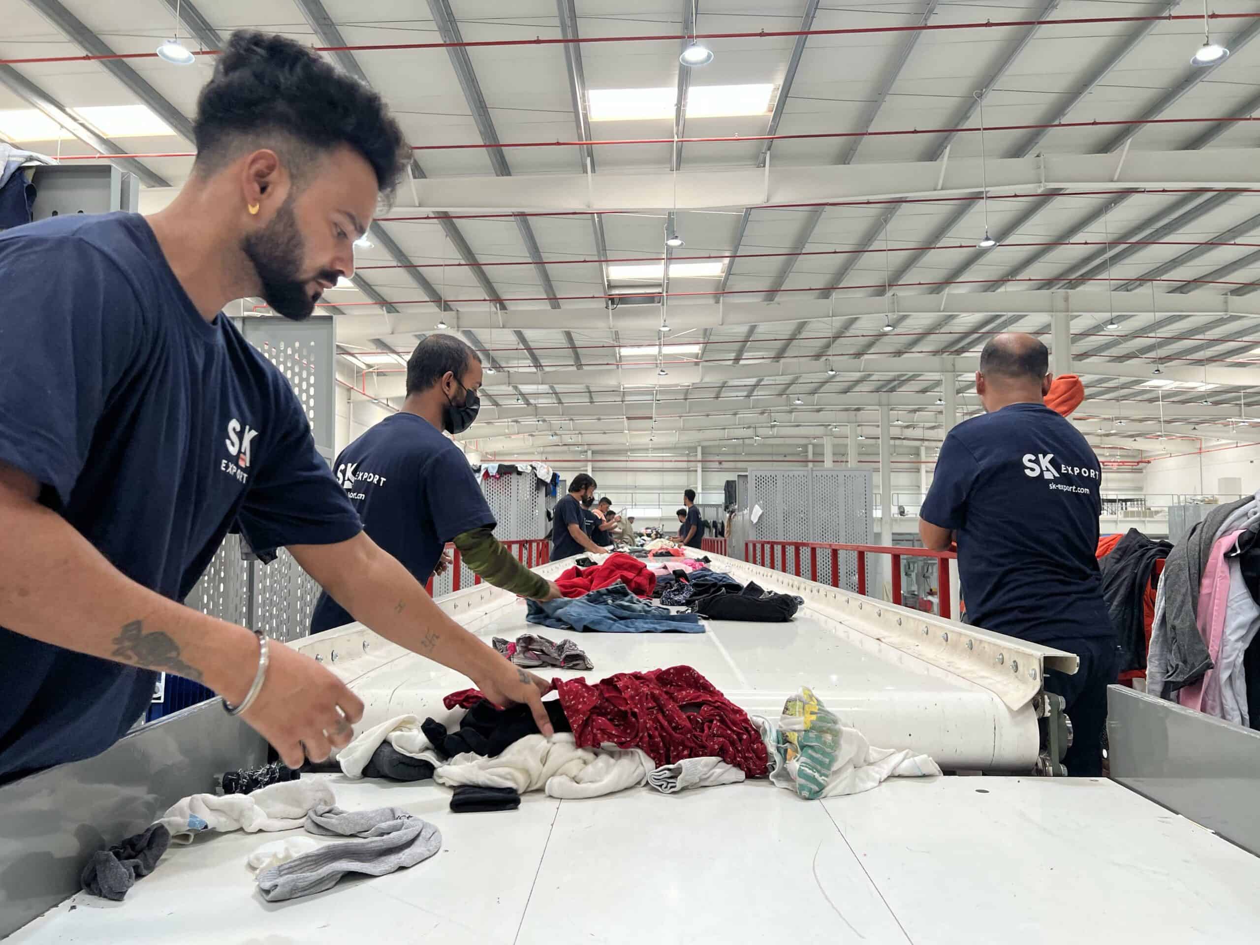 Sorting Process - Wholesale budget from SK Export FZC, United Arab Emirates