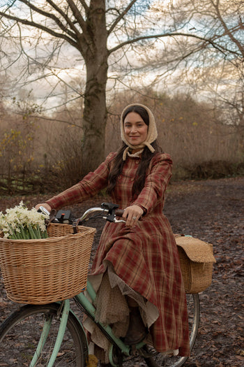 March – Linen Coat with Ruffled Mandarin Collar - Wholesale boho from Son de Flor, Lithuania