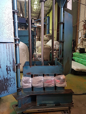 Packaging Service 25 KG - Wholesale budget from Southern Globe, Australia