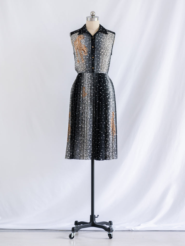 Vintage White Animal Print Collared Pleated Midi Dress - Wholesale boho from Sugar Cream Vintage, Thailand