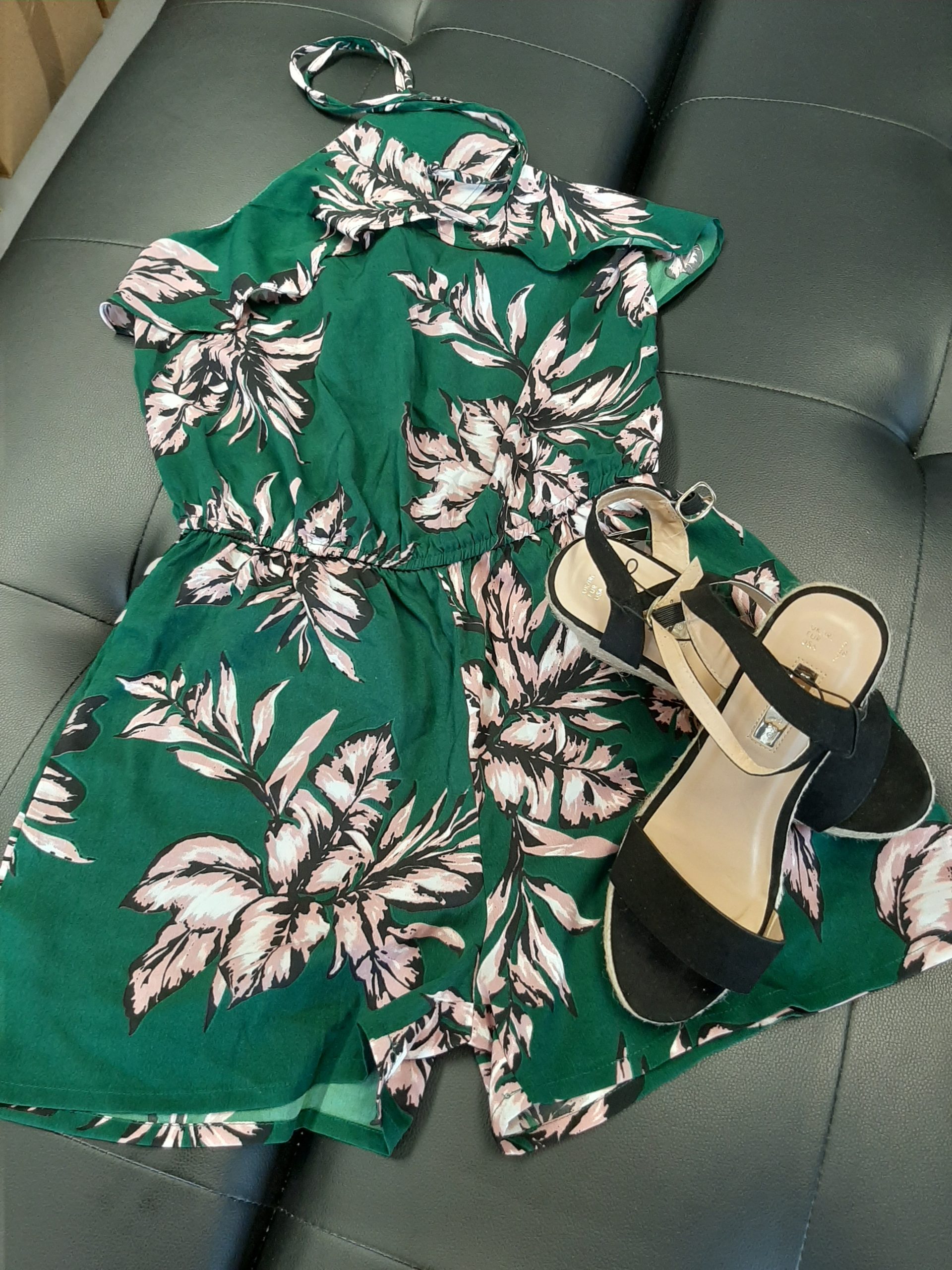 Original Unsorted Second Hand Clothing - Wholesale budget from UK Clothing Caravan, United Kingdom