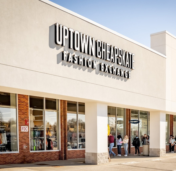 Uptown Store 1 - Wholesale budget from Uptown Cheapskate, United States
